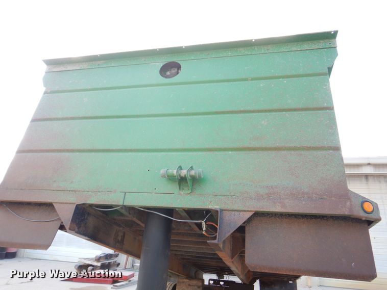 image for item DS8235 2000 Brady  end dump pup trailer