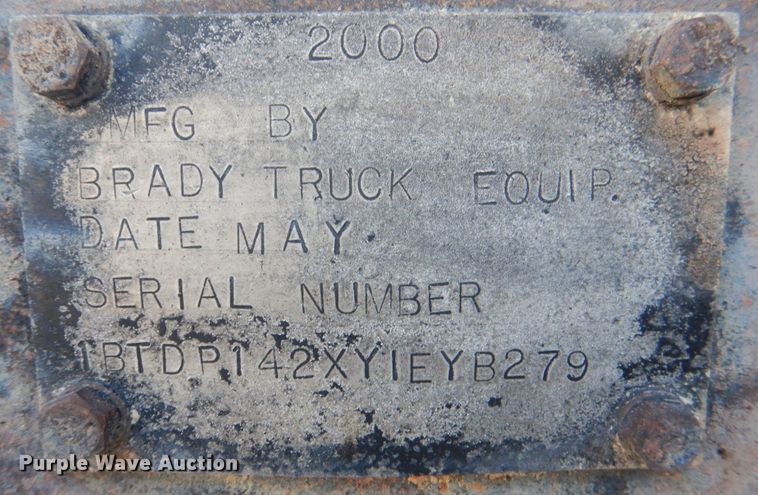 image for item DS8235 2000 Brady  end dump pup trailer