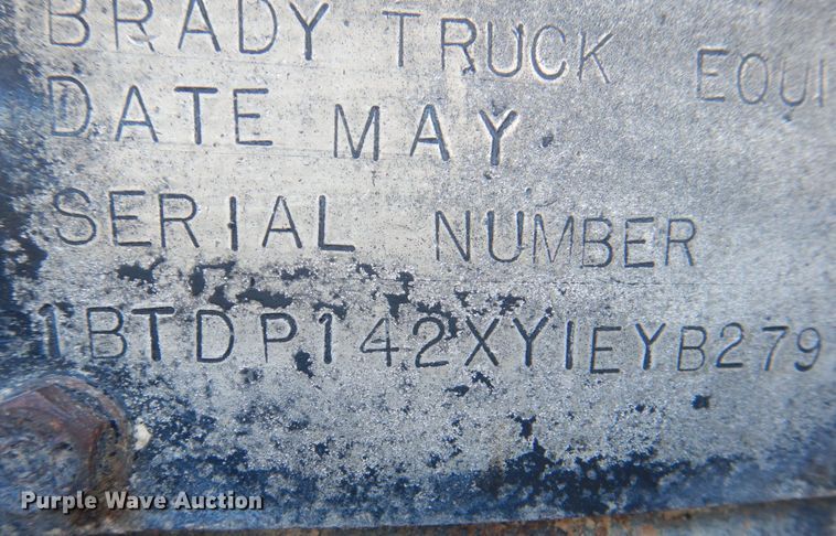 image for item DS8235 2000 Brady  end dump pup trailer