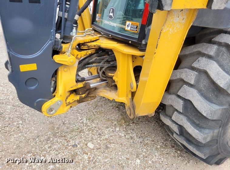 image for item FC9183 2011 John Deere 410J  backhoe