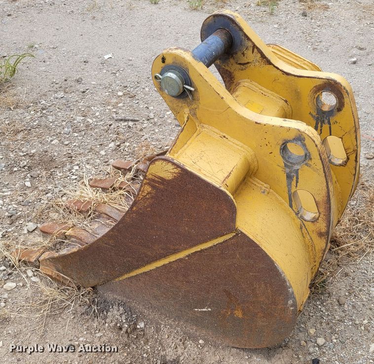 image for item FC9183 2011 John Deere 410J  backhoe