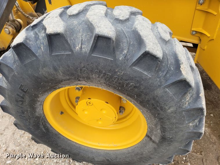 image for item FC9183 2011 John Deere 410J  backhoe