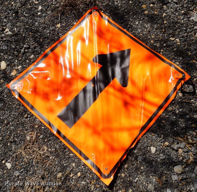 image for item HB9762 Road safety signs with plotter