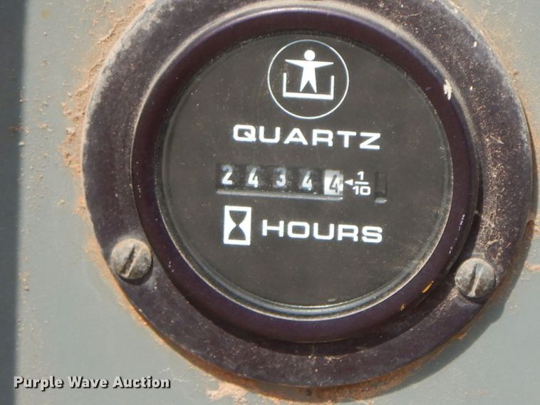 image for item HF9373 2000 JLG 500RTS  scissor lift