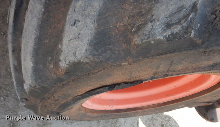 image for item HF9373 2000 JLG 500RTS  scissor lift