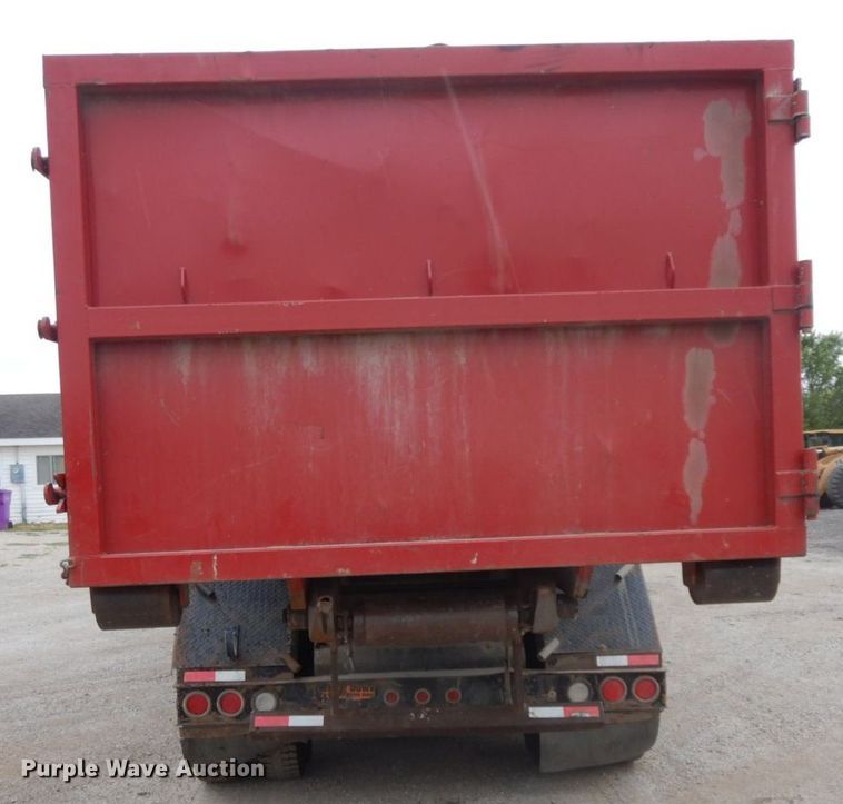 image for item HF9380 2004 Mack DM690S  roll-off container truck