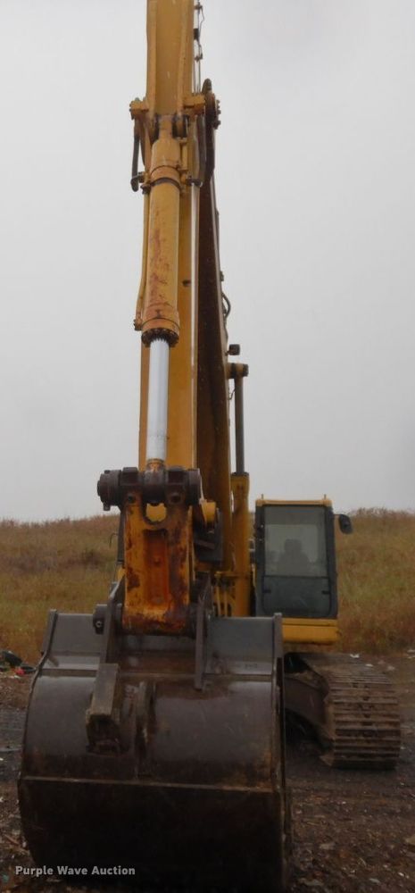 image for item HF9381 1996 Komatsu PC400LC  excavator