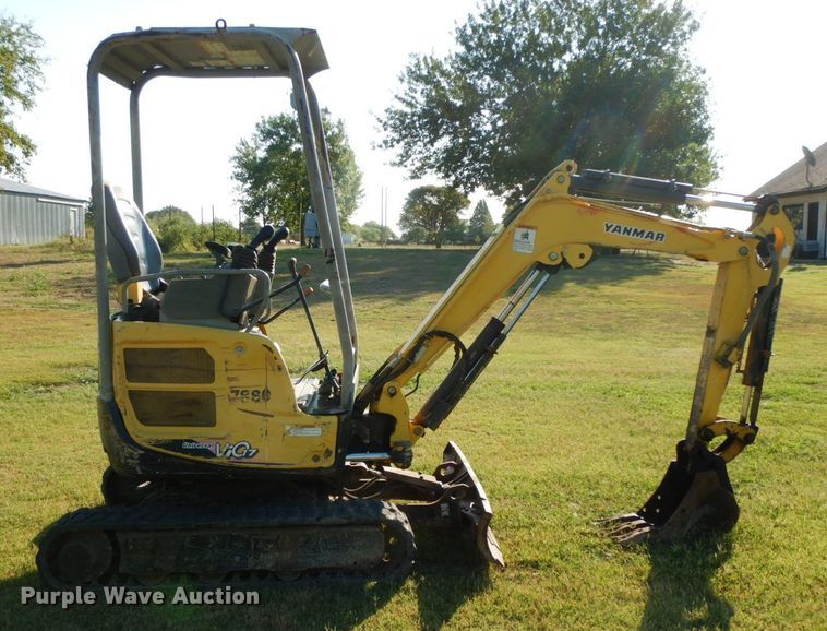 image for item HF9383 2013 Yanmar VI017  mini excavator