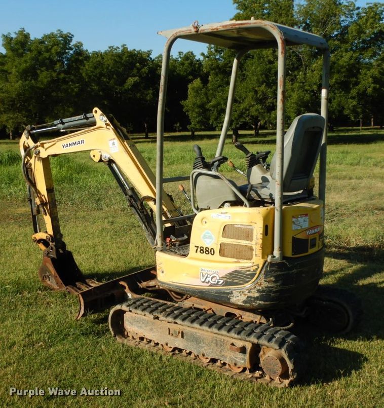 image for item HF9383 2013 Yanmar VI017  mini excavator