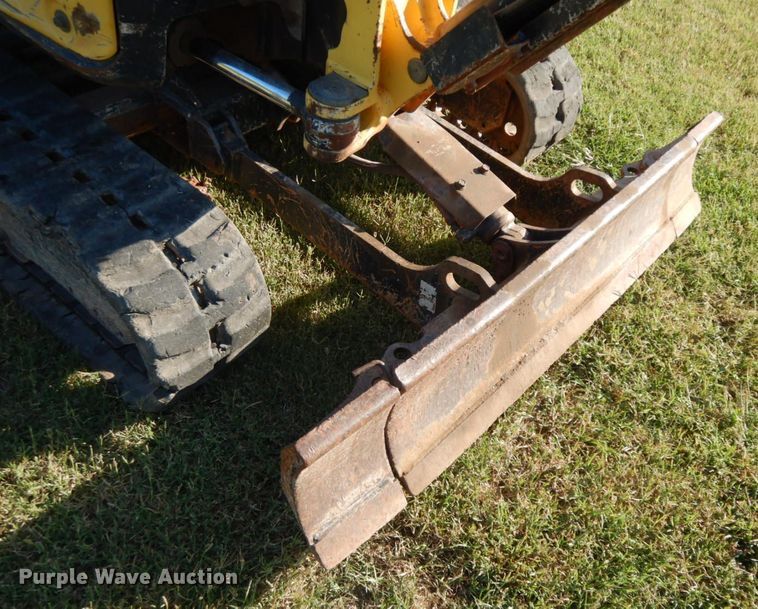 image for item HF9383 2013 Yanmar VI017  mini excavator