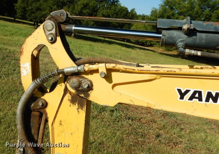 image for item HF9383 2013 Yanmar VI017  mini excavator