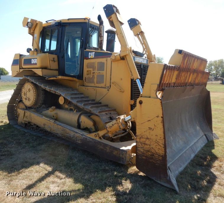 image for item HF9384 2000 Caterpillar D6R  dozer