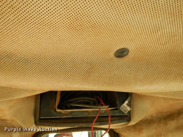 image for item HF9384 2000 Caterpillar D6R  dozer