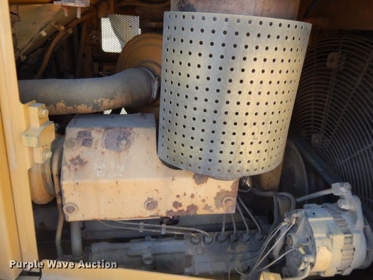 image for item HF9384 2000 Caterpillar D6R  dozer