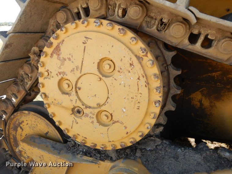 image for item HF9384 2000 Caterpillar D6R  dozer