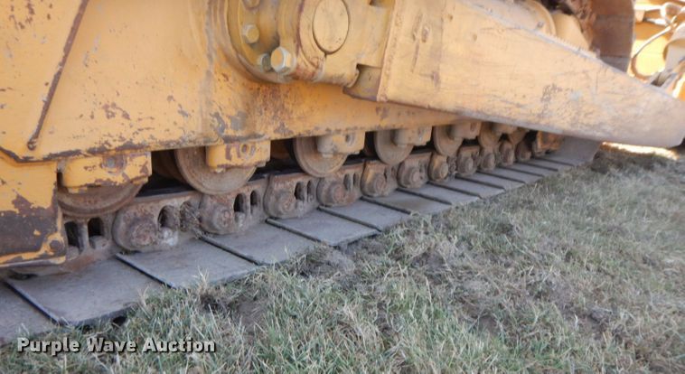 image for item HF9384 2000 Caterpillar D6R  dozer