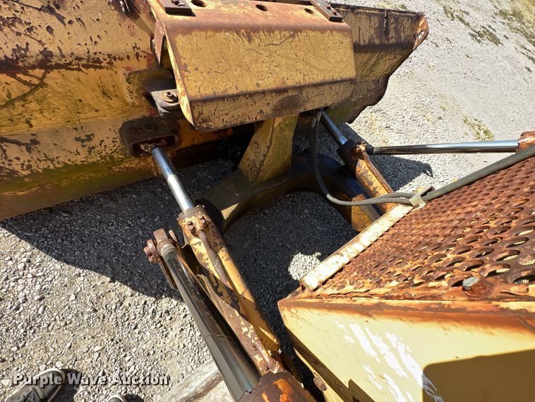 image for item HX9917 1990 Fiat-Allis FD7  dozer