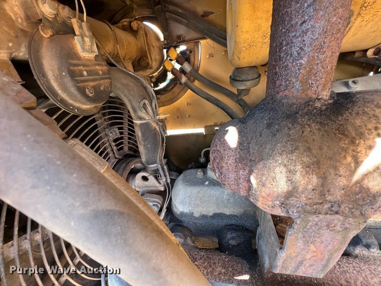 image for item HX9917 1990 Fiat-Allis FD7  dozer