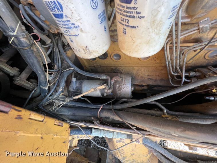 image for item HX9917 1990 Fiat-Allis FD7  dozer