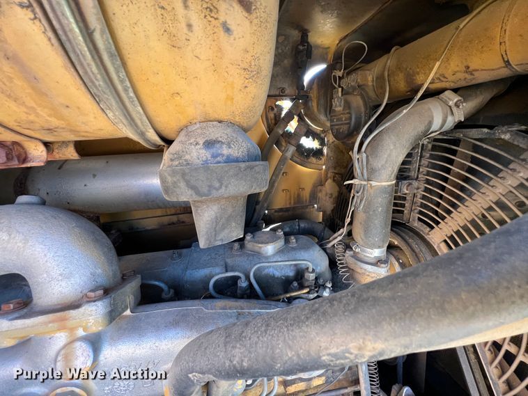 image for item HX9917 1990 Fiat-Allis FD7  dozer