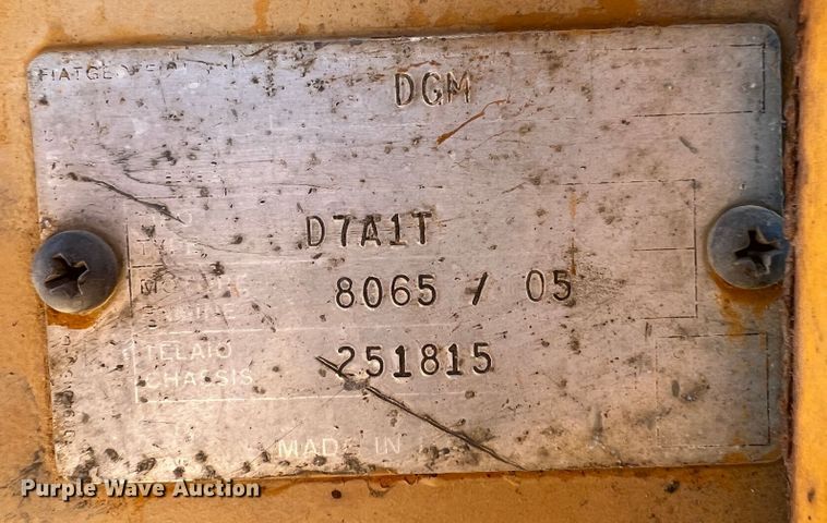 image for item HX9917 1990 Fiat-Allis FD7  dozer