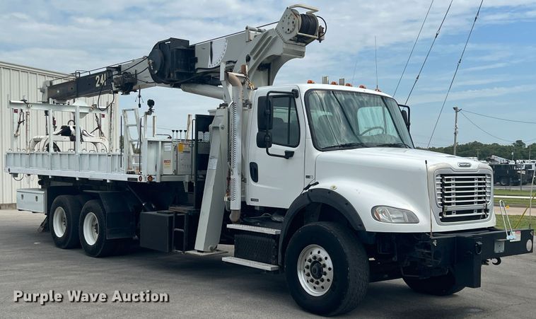 image for item IA9201 2012 Freightliner Business Class M2  crane truck