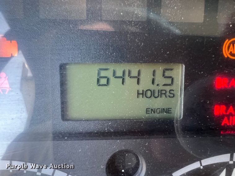 image for item IA9201 2012 Freightliner Business Class M2  crane truck