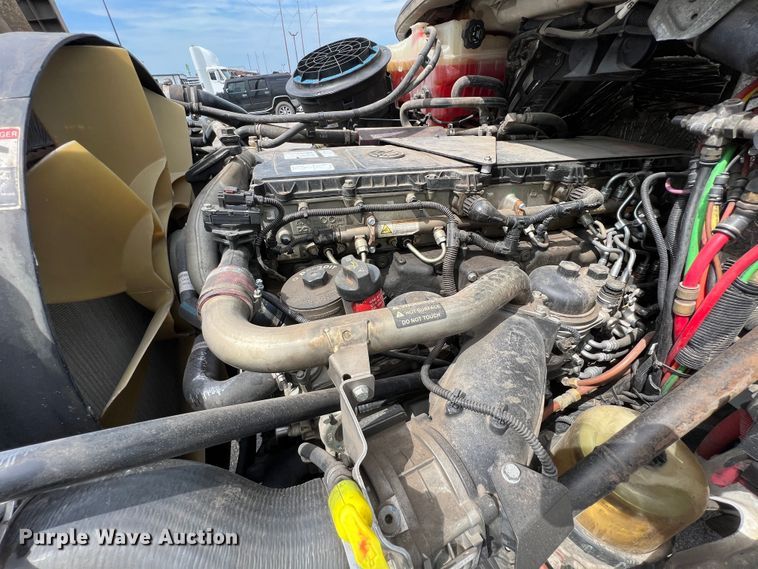 image for item IA9201 2012 Freightliner Business Class M2  crane truck