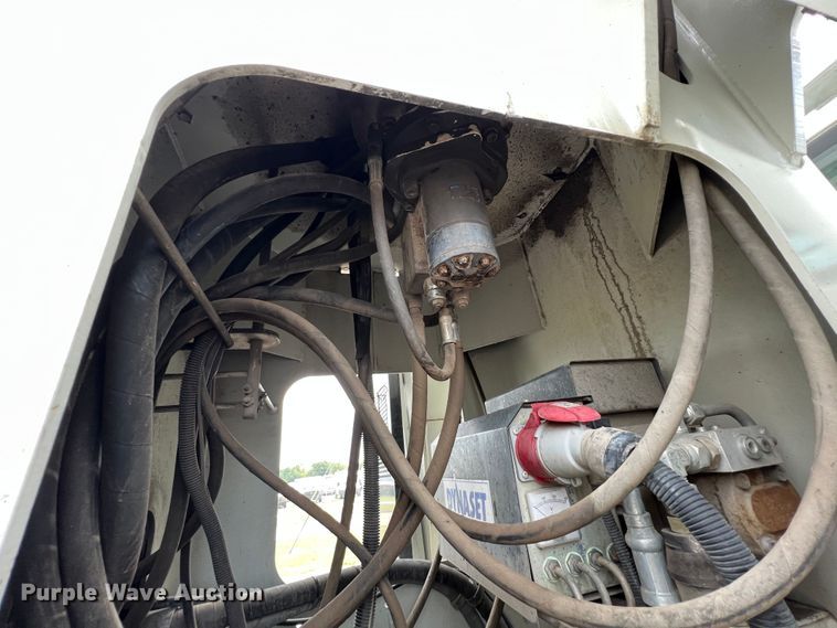 image for item IA9201 2012 Freightliner Business Class M2  crane truck