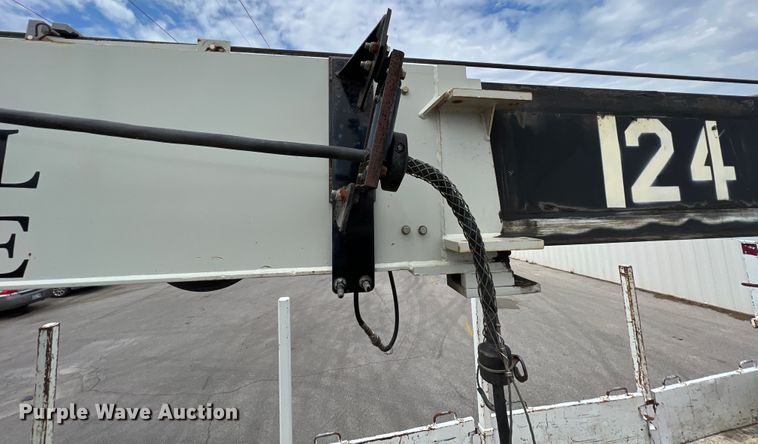 image for item IA9201 2012 Freightliner Business Class M2  crane truck