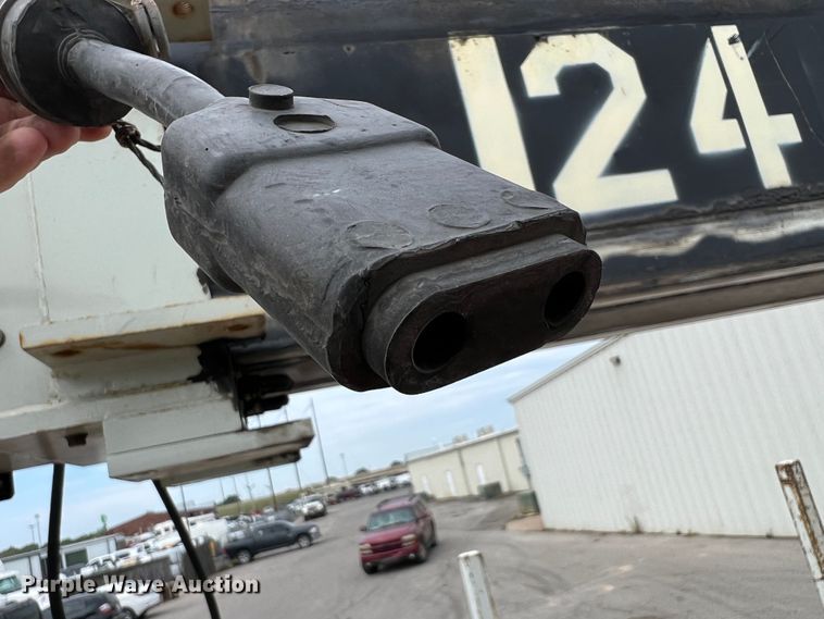 image for item IA9201 2012 Freightliner Business Class M2  crane truck