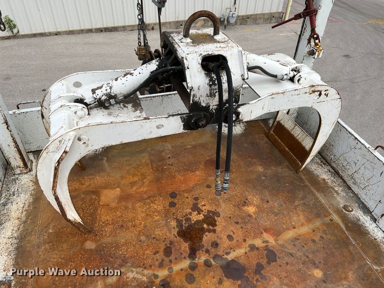 image for item IA9201 2012 Freightliner Business Class M2  crane truck