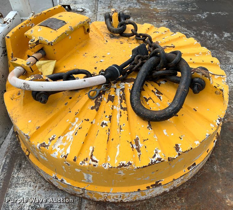 image for item IA9201 2012 Freightliner Business Class M2  crane truck