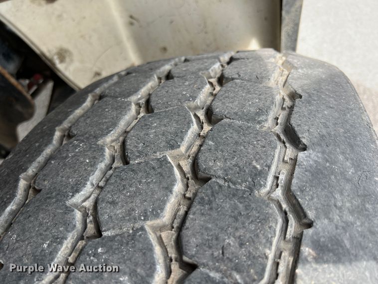 image for item IA9201 2012 Freightliner Business Class M2  crane truck