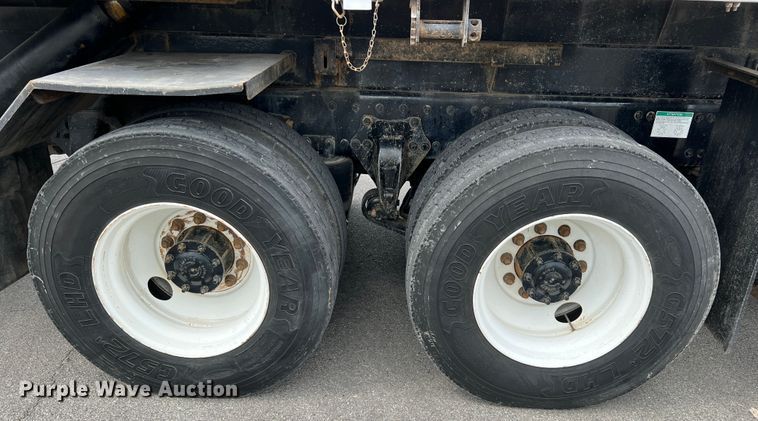 image for item IA9201 2012 Freightliner Business Class M2  crane truck