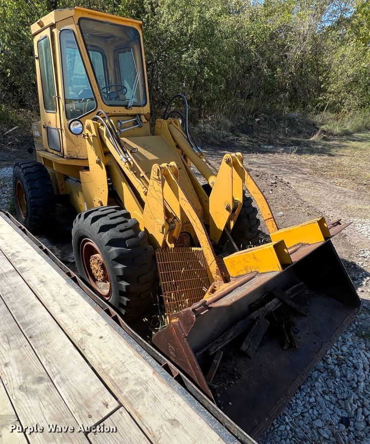 image for item IA9234 1972 Allis Chalmers 545B  wheel loader