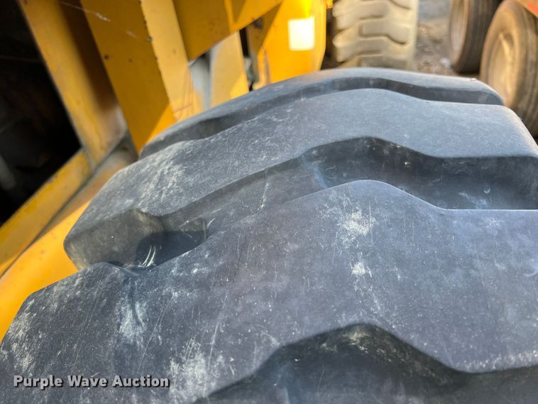 image for item IA9234 1972 Allis Chalmers 545B  wheel loader