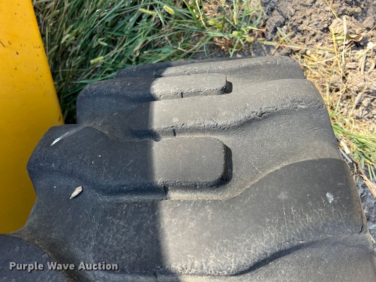 image for item IA9234 1972 Allis Chalmers 545B  wheel loader