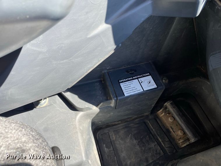 image for item JC9913 2021 John Deere 325G  tracked skid steer loader