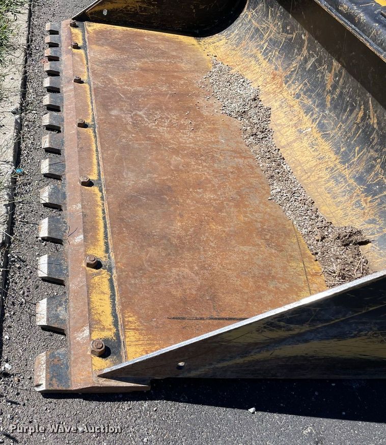 image for item JC9913 2021 John Deere 325G  tracked skid steer loader