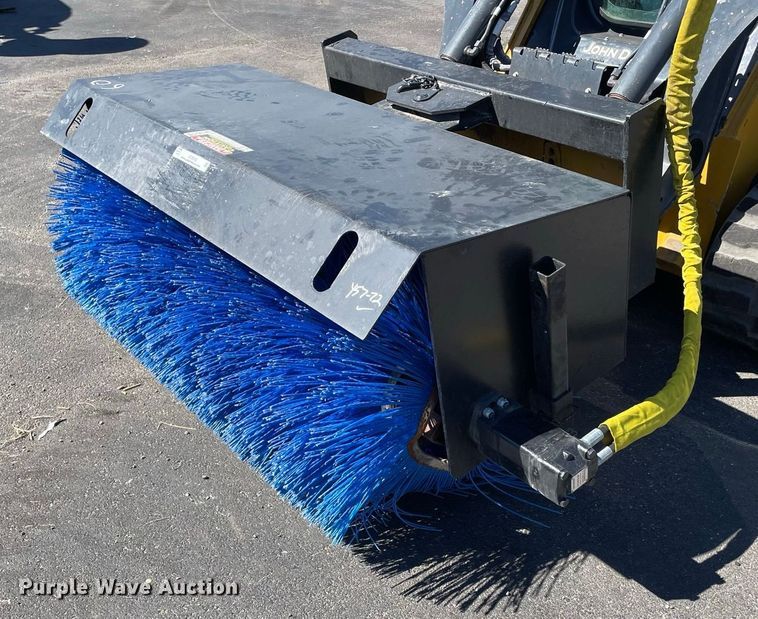 image for item JC9916 60" W skid steer broom