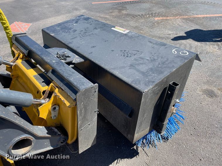 image for item JC9916 60" W skid steer broom