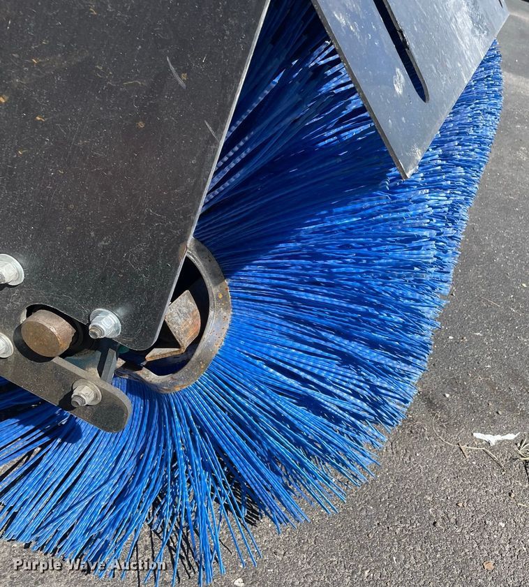 image for item JC9916 60" W skid steer broom