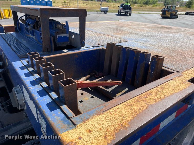 image for item JC9920 2014 Ledwell  equipment trailer