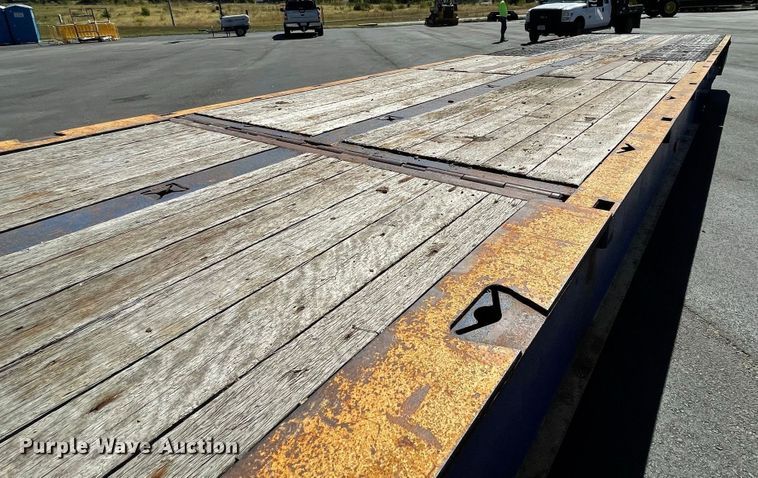 image for item JC9920 2014 Ledwell  equipment trailer