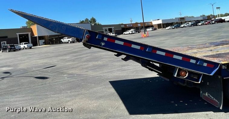 image for item JC9920 2014 Ledwell  equipment trailer