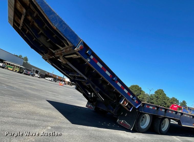 image for item JC9920 2014 Ledwell  equipment trailer