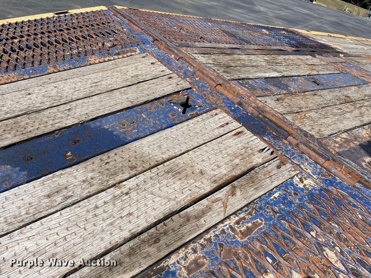 image for item JC9920 2014 Ledwell  equipment trailer