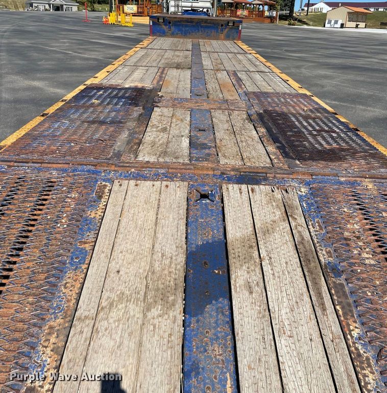 image for item JC9920 2014 Ledwell  equipment trailer