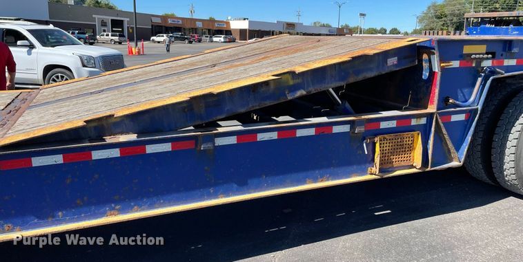 image for item JC9920 2014 Ledwell  equipment trailer